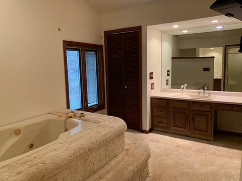 507 N Base St, Morrison, IL 61270 photo 12