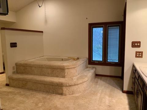 507 N Base St, Morrison, IL 61270 photo 13