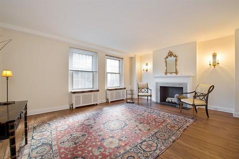 210 E Pearson St #6A, Chicago, IL 60611 photo 5