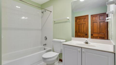 336 Pebble Beach Ln, Bartlett, IL 60103 photo 22