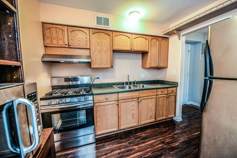 5300 Carriageway Dr #110, Rolling Meadows, IL 60008 photo 2
