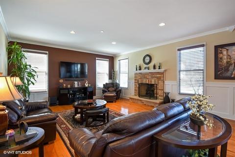 1300 Bison Ln, Hoffman Estates, IL 60192 photo 7