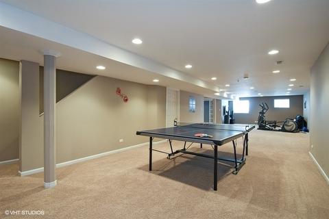 1300 Bison Ln, Hoffman Estates, IL 60192 photo 10