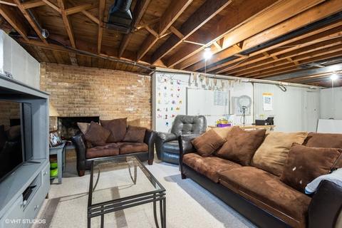 1010 Oakley Ave, Elgin, IL 60123 photo 21