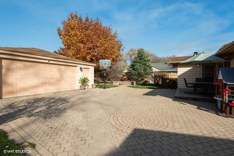 1010 Oakley Ave, Elgin, IL 60123 photo 4