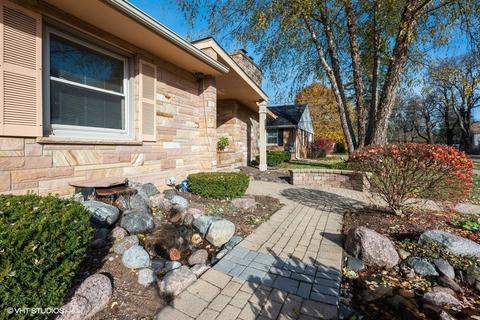 1010 Oakley Ave, Elgin, IL 60123 photo 2