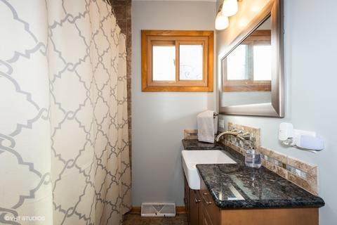 1010 Oakley Ave, Elgin, IL 60123 photo 20