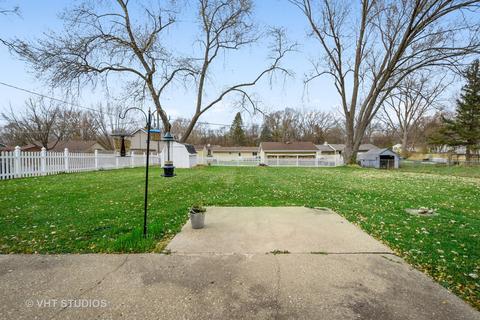 4417 Mapleleaf Dr, Mchenry, IL 60051 photo 14