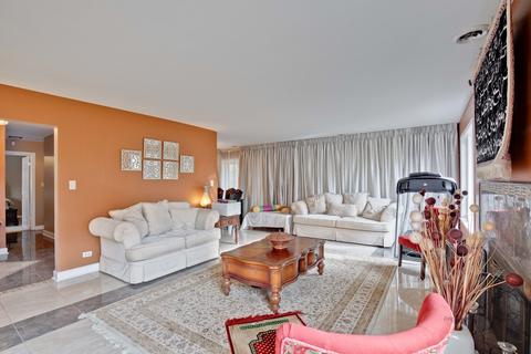 1285 E River Dr, Des Plaines, IL 60018 photo 8