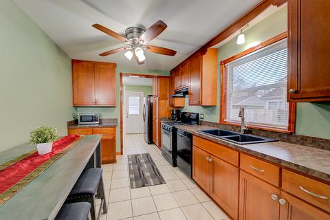 15048 Springfield Ave, Midlothian, IL 60445 photo 8
