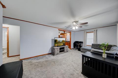 15048 Springfield Ave, Midlothian, IL 60445 photo 5