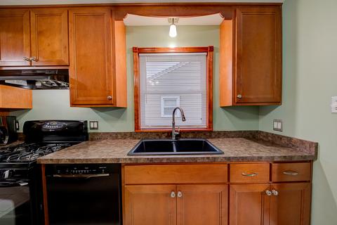 15048 Springfield Ave, Midlothian, IL 60445 photo 10