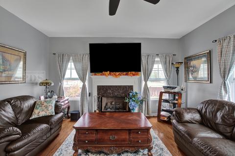 440 E Frontier Dr, Minooka, IL 60447 photo 10