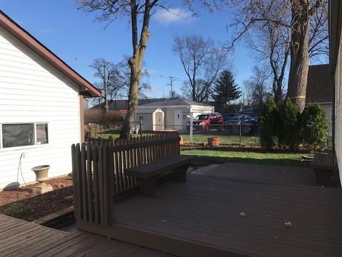 434 Ann St, Elgin, IL 60120 photo 3