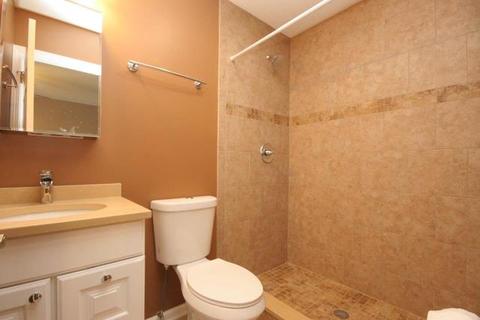 4515 Ashley Dr, Mchenry, IL 60050 photo 9