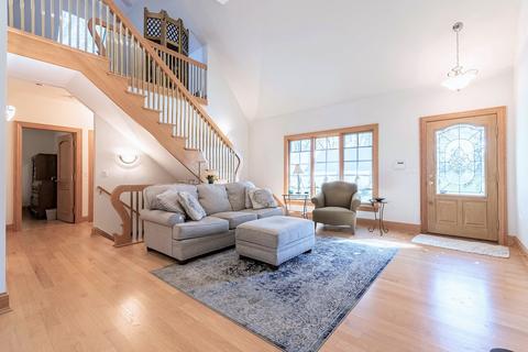 33 W644 White Thorne Rd, Wayne, IL 60184 photo 49
