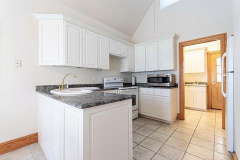 33 W644 White Thorne Rd, Wayne, IL 60184 photo 51
