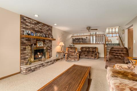 8618 S 77th Ct, Bridgeview, IL 60455 photo 4