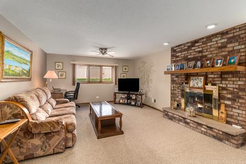 8618 S 77th Ct, Bridgeview, IL 60455 photo 3