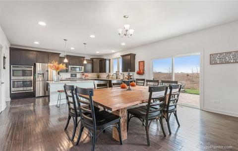 4385 Rudyard Kipling Rd, Elgin, IL 60124 photo 6