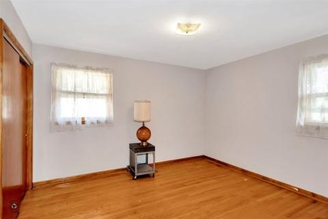 8025 Massasoit Ave, Burbank, IL 60459 photo 11