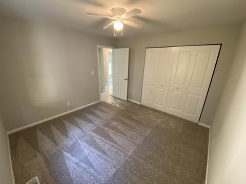 710 Oriole Trl, Mchenry, IL 60051 photo 8