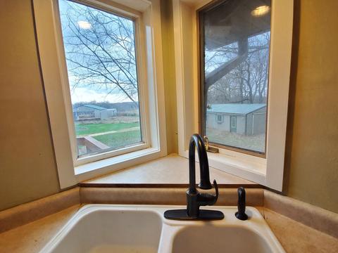 973 W Devils Backbone Rd, Oregon, IL 61061 photo 4