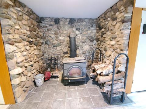 973 W Devils Backbone Rd, Oregon, IL 61061 photo 12