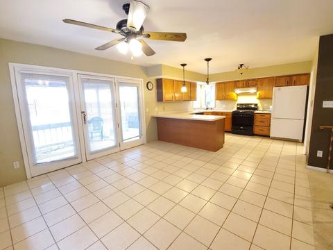 973 W Devils Backbone Rd, Oregon, IL 61061 photo 8