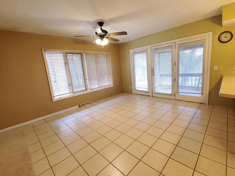 973 W Devils Backbone Rd, Oregon, IL 61061 photo 6