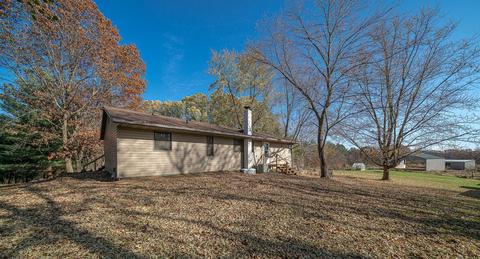 973 W Devils Backbone Rd, Oregon, IL 61061 photo 30