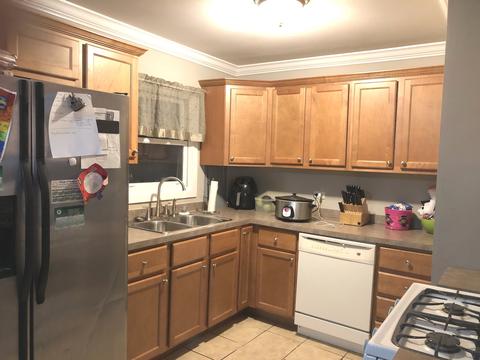 8808 Olympic Dr, Bridgeview, IL 60455 photo 5