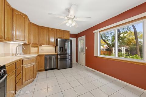 63 Willow Trl, Wheeling, IL 60090 photo 6