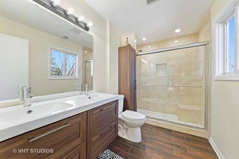 105 Forest Park Ln, Hoffman Estates, IL 60169 photo 10