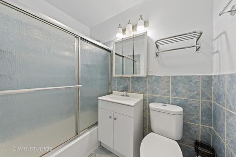 105 Forest Park Ln, Hoffman Estates, IL 60169 photo 8