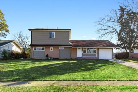 105 Forest Park Ln, Hoffman Estates, IL 60169 photo 1