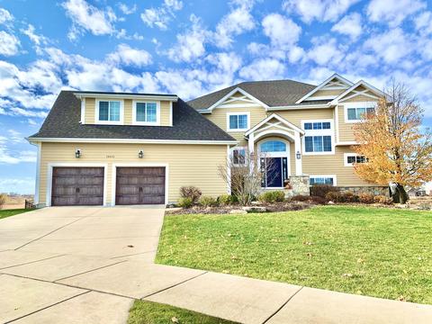 16616 Mueller Cir, Plainfield, IL 60586 photo 1