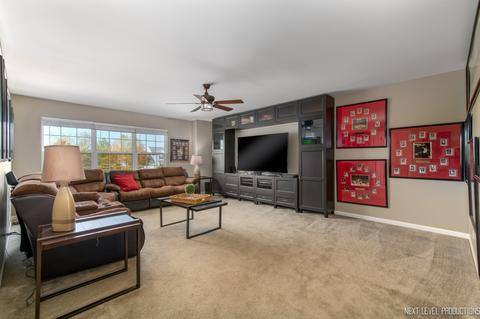3071 Longcommon Pkwy, Elgin, IL 60124 photo 14