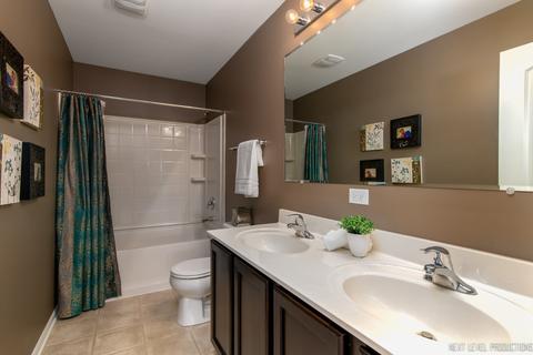 3071 Longcommon Pkwy, Elgin, IL 60124 photo 13