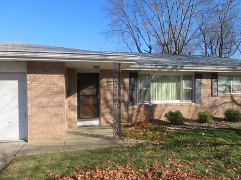 204 S Blair Dr, Normal, IL 61761 photo 3