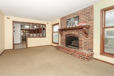 3920 Bordeaux Dr, Hoffman Estates, IL 60192 photo 14