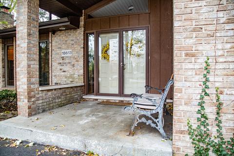 18613 Willow Ln, Lansing, IL 60438 photo 4