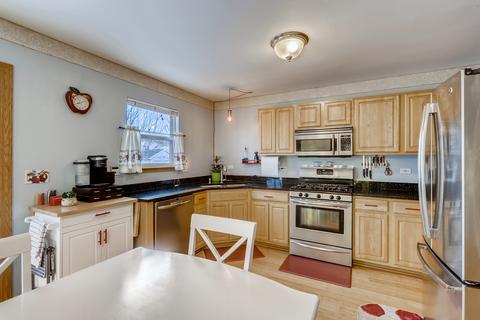 2064 Grayhawk Dr, Aurora, IL 60504 photo 8