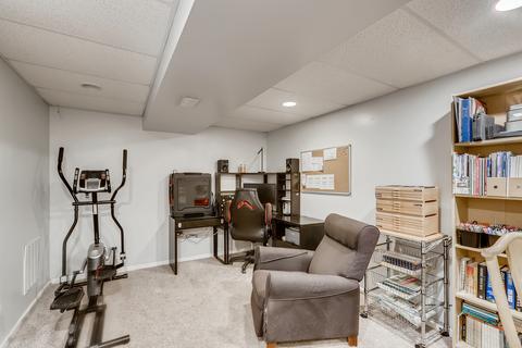 2064 Grayhawk Dr, Aurora, IL 60504 photo 22