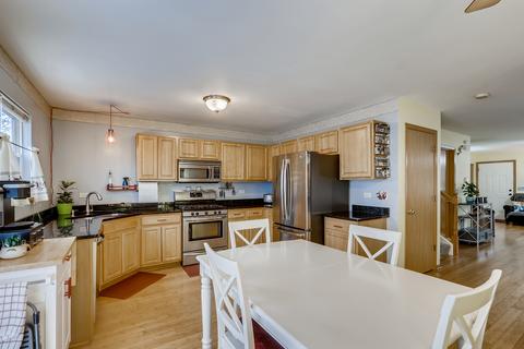 2064 Grayhawk Dr, Aurora, IL 60504 photo 7