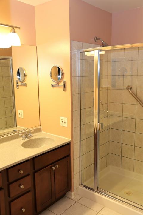 2152 Yale Cir, Hoffman Estates, IL 60192 photo 18