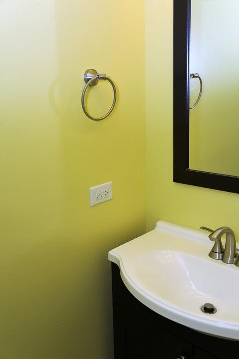 2152 Yale Cir, Hoffman Estates, IL 60192 photo 21