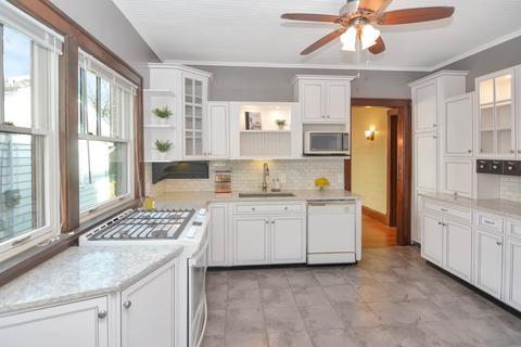 2006 E Oakland Ave, Bloomington, IL 61701 photo 23