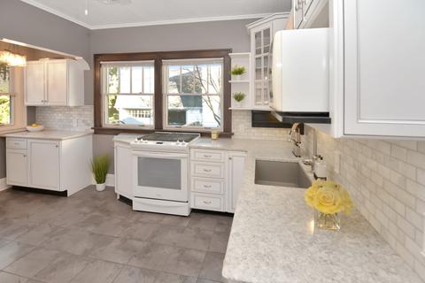 2006 E Oakland Ave, Bloomington, IL 61701 photo 20