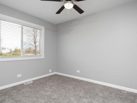 1087 Cascade Dr, Aurora, IL 60506 photo 13